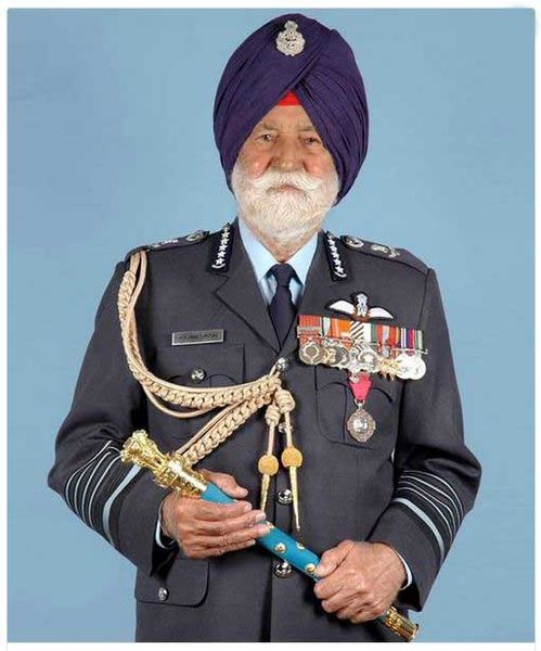 चित्र:Arjan-Singh-1.jpg