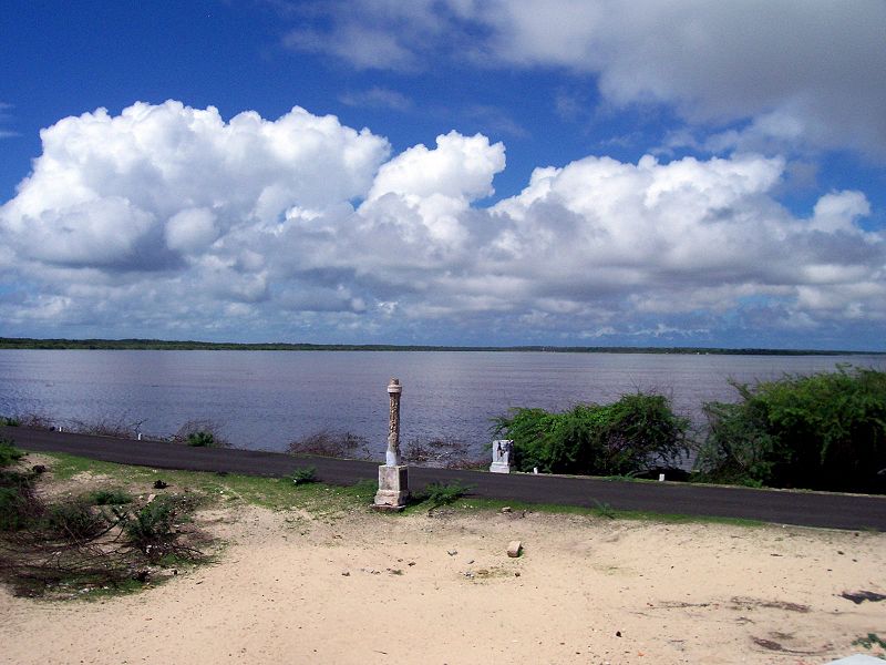 चित्र:A-View-Of-Pondicherry-1.jpg