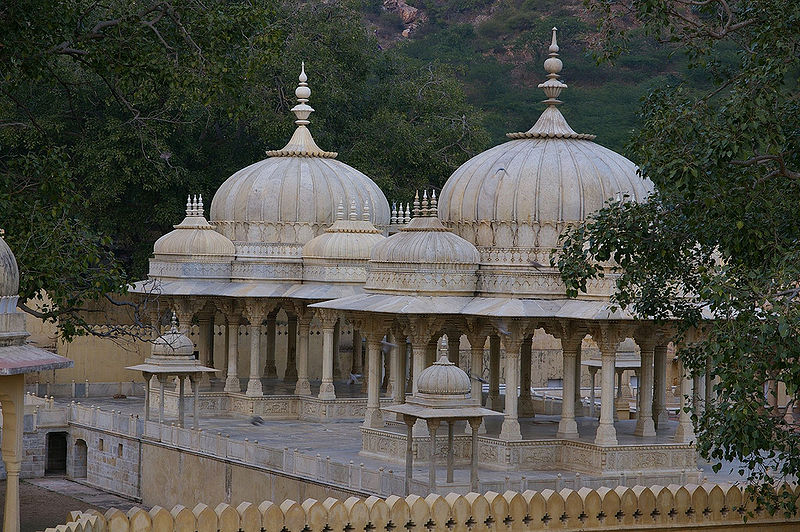 चित्र:Gaitore-Jaipur-1.jpg