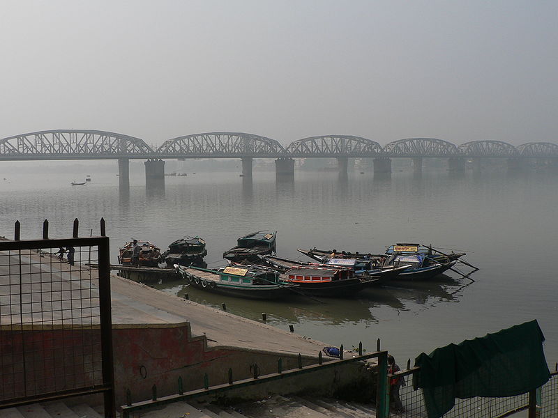 चित्र:Hooghly-River-2.jpg