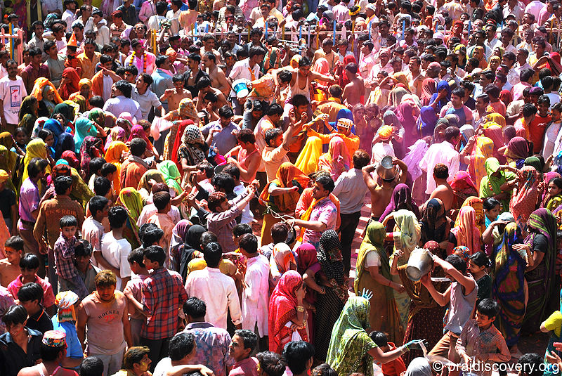 चित्र:Baldev-Holi-Mathura-16.jpg
