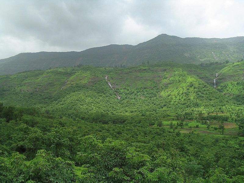 चित्र:Matheran.jpg