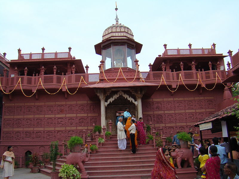 चित्र:Sanganer-Jain-Temple-Jaipur.jpg