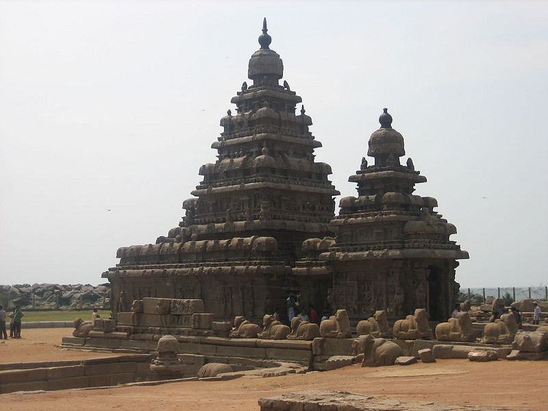 चित्र:Shore-Temple-2.jpg