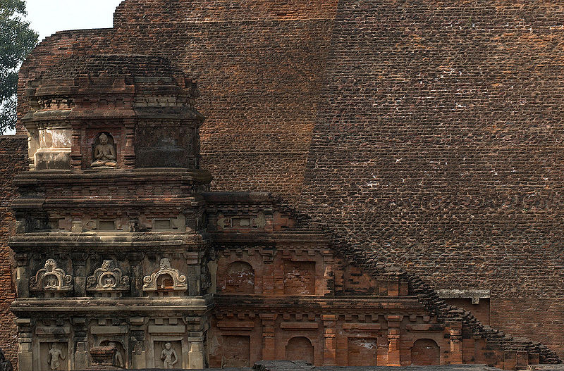 चित्र:Central-Temple-Nalanda-University.jpg
