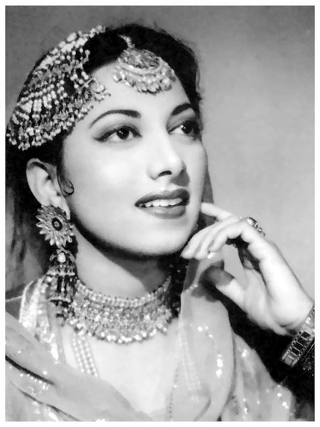 चित्र:Suraiya.jpg
