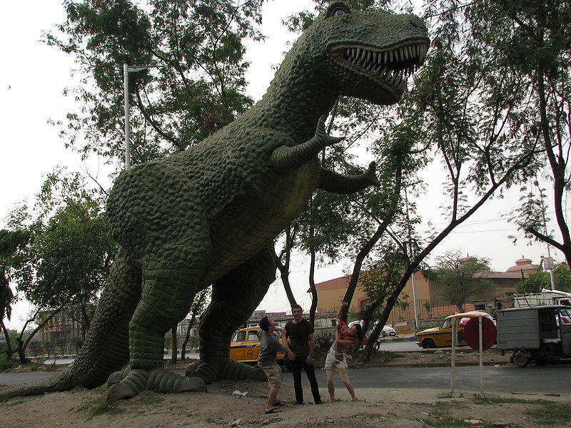 चित्र:Science-City-Dinosaurs-Kolkata.jpg