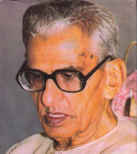 चित्र:Dr-Nagendra.jpg