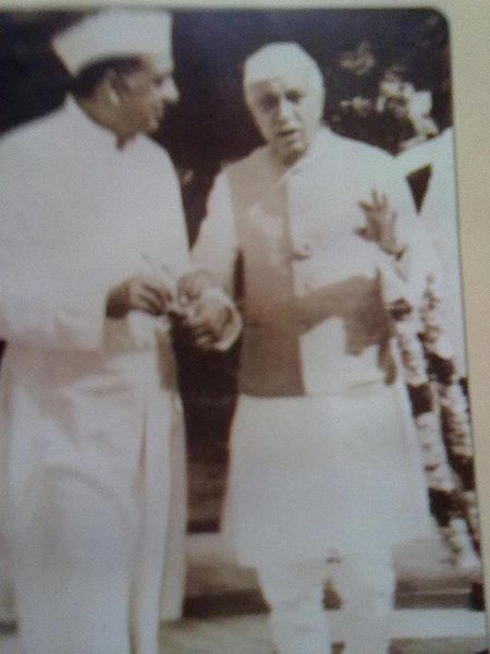 चित्र:Raja Bajrang Bahadur Singh Bhadri.jpg